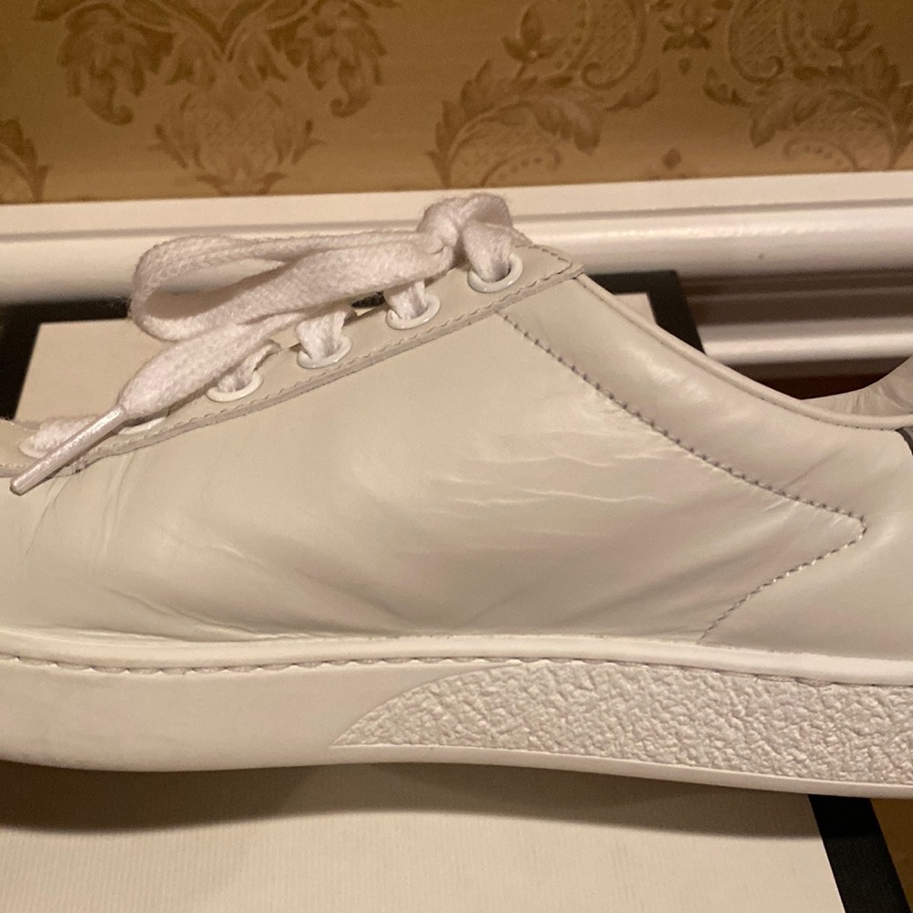 Gucci Women’s Ace Interlocking G Sneakers - Picture 5 of 11